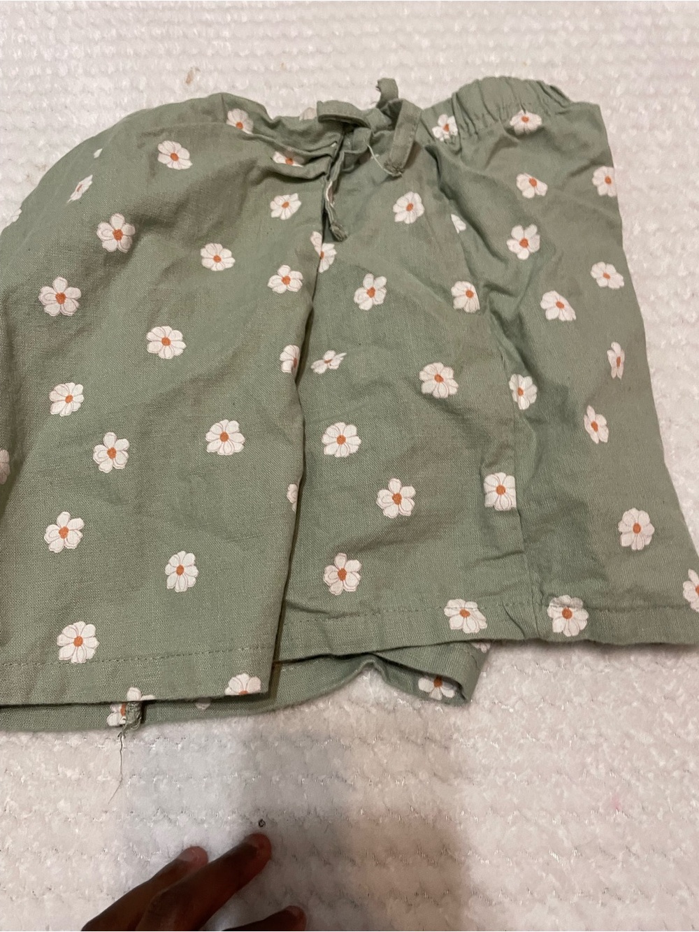 Cat & Jack Green Daisy Print Drawstring Shorts Kids